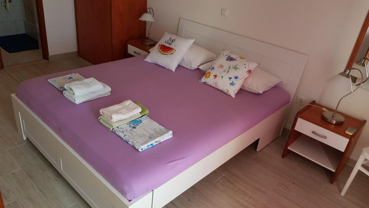 Apartments Bocin Rosso Hvar Town Exterior foto