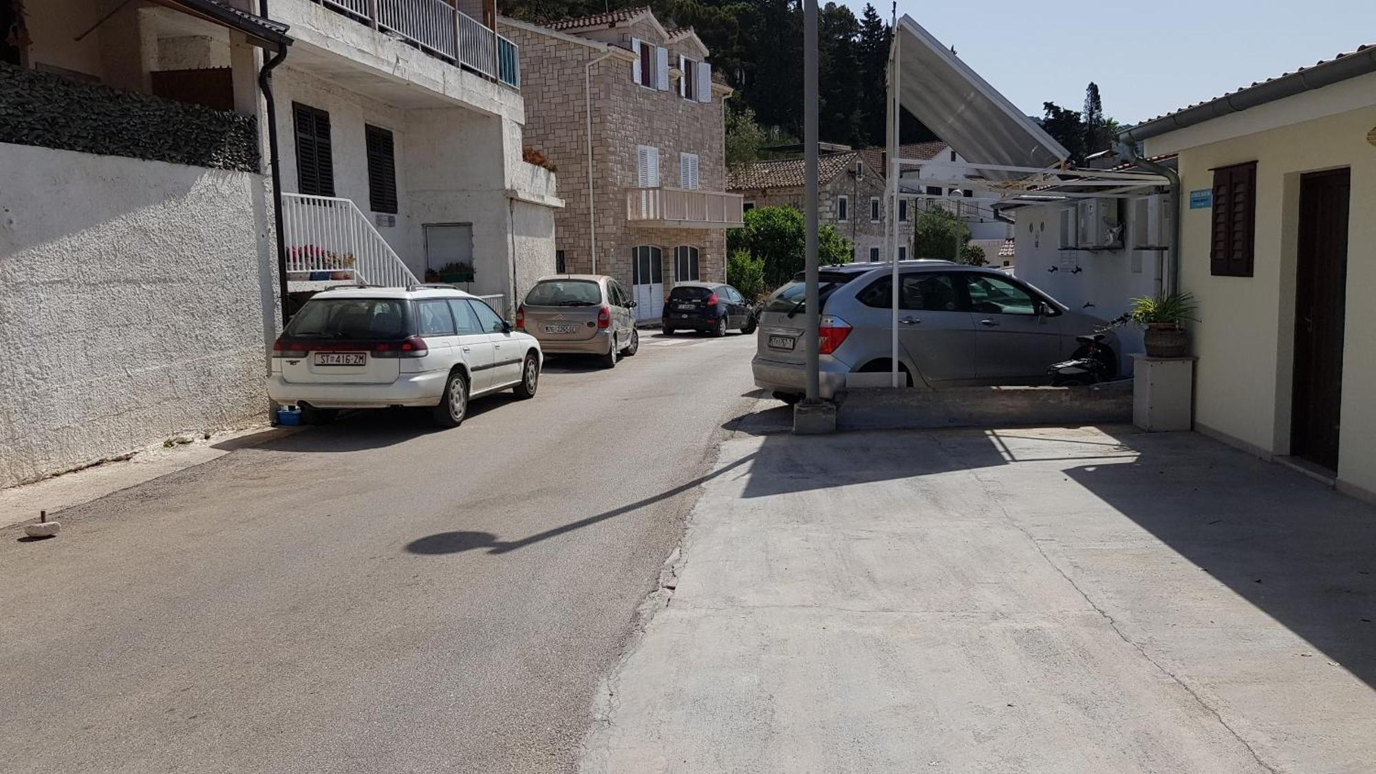 Apartments Bocin Rosso Hvar Town Exterior foto