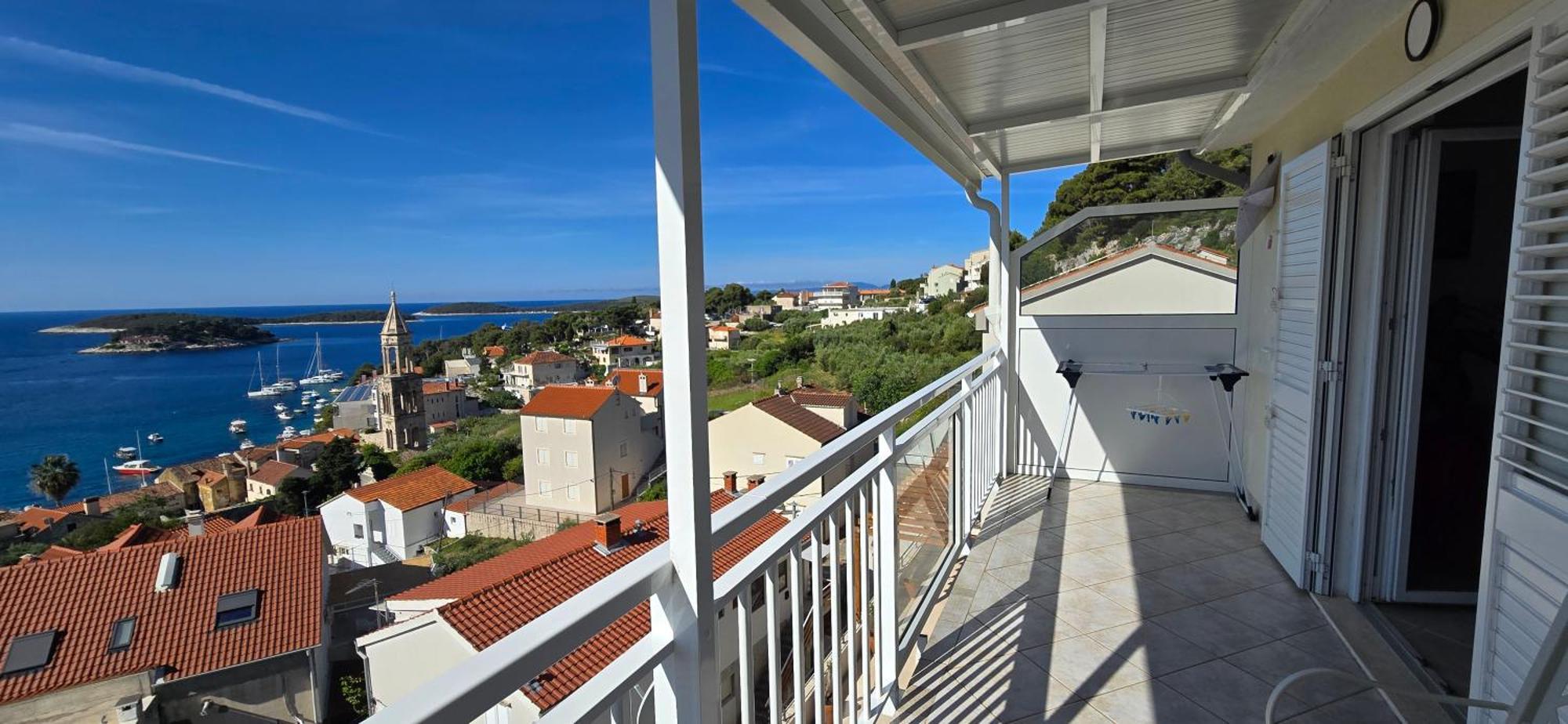 Apartments Bocin Rosso Hvar Town Exterior foto